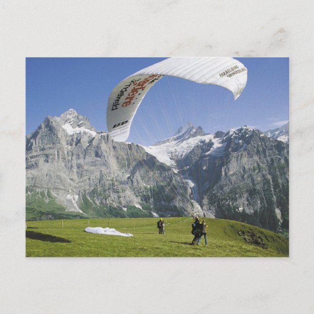 Grindelwald Paragliding Postkarte (Vorderseite)