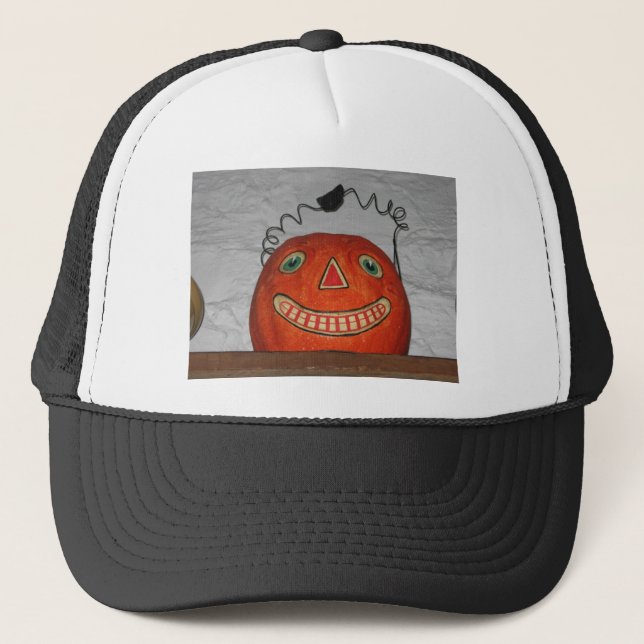 Grinning Pumpkin Truckerkappe (Vorderseite)