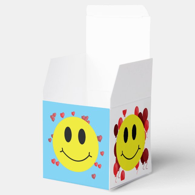 Grinsen von Gesichtern mit Roten Herzblasen Geschenkschachtel (Geöffnet)