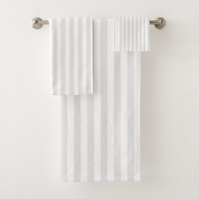 Gris clair minimaliste et rayures blanches (En situation)