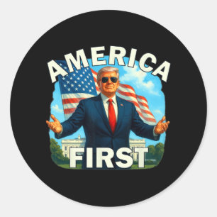 Gritty Bold Retro Politisches Slogan America First Runder Aufkleber