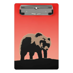 Grizzi Bär bei Sunset - Ursprüngliche Wildnis Mini Klemmbrett