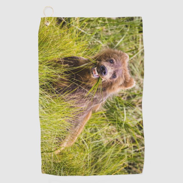 Grizzly cuzing, Alaska Golfhandtuch (Vorderseite)