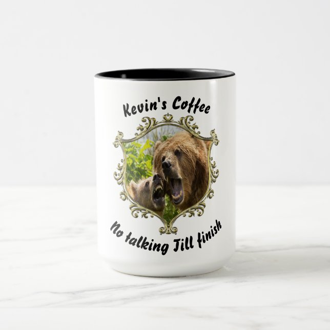 Grizzlybär mit ihrem Baby im forest.gold Tasse (Zentrum)