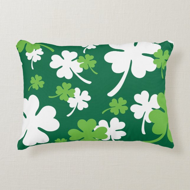 Groen klavertje vier blaadjes. St. Patrick's Day Dekokissen (Vorderseite)