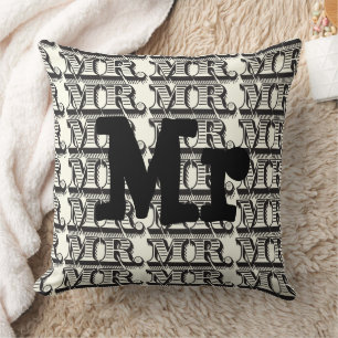 Groom Black and Ivory Mr Typografy Pattern Kissen