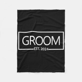 Groom Est. 2024 Future Husband Bachelor Party Wedd Fleecedecke