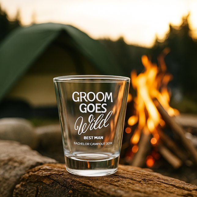 Groom Goes Wild Bachelor Party Schnapsglas (Von Creator hochgeladen)