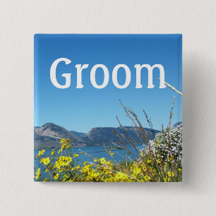Groom Hochzeitsknopf, Blume und See, blauer Himmel Button