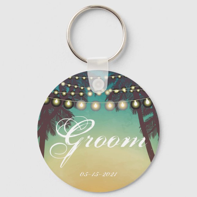 Groom Key Chain Beach Sunset Palm Tree String Ligh Schlüsselanhänger (Vorderseite)