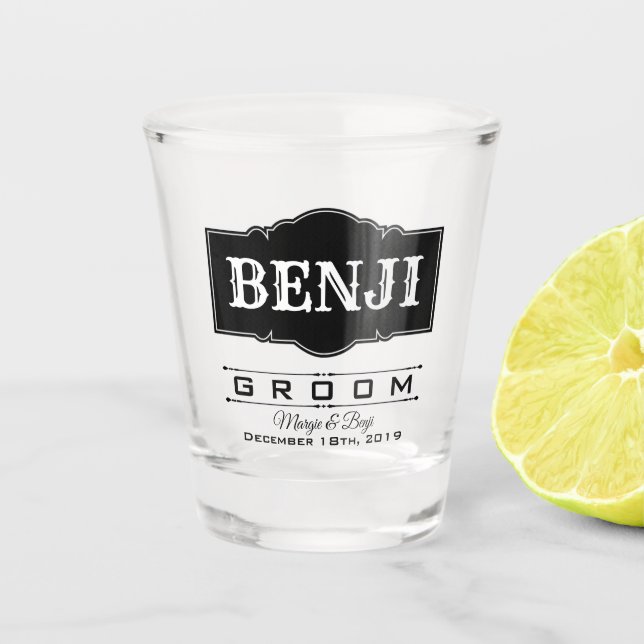 GROOM PERSONALISIERT SHOT GLASS SCHNAPSGLAS (Vorderseite)