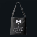 Groom White Krawatte auf Black Wedding Swag Bag Tragetaschen Mit Langen Trägern<br><div class="desc">Diese lustigen Taschen sind speziell für den Bräutigam entwickelt worden. Sie sind mit einem Bild einer schwarzen Krawatte mit drei Knöpfen und einem Text versehen, der Groom mit einem Platz zur Eingabe seines Namens sowie die Namen des Ehepaares und das Hochzeitstermin enthält. So können Sie sich bei allen Männern in...</div>