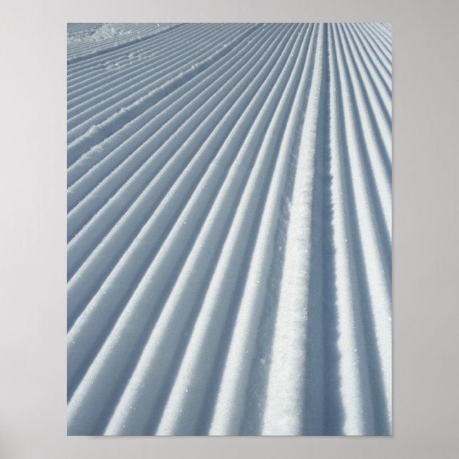 Groomed Ski Snowboard Trail Poster (Vorne)