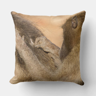 Grooming Baboons Kissen