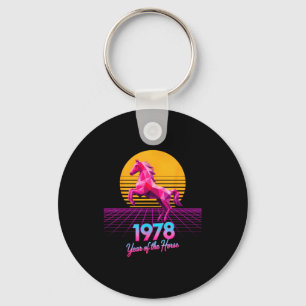 Groovy 2026 Pferdejahr 1978 48. Geburtstag Lunar L Schlüsselanhänger