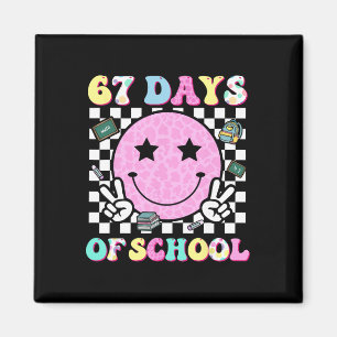 Groovy 67 Tage Schultag Smiley Gesicht Lehrer Kind Magnet