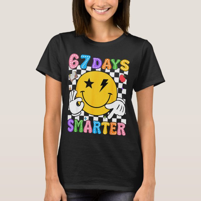 Groovy 67th Day Of School Shirt 67 Days Smarter Te (Vorderseite)