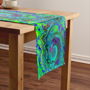Groovy Abstrakt Retro Grün und Blau Swirl Kurzer Tischläufer