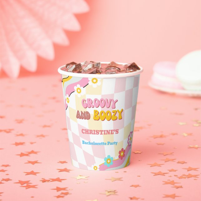 Groovy and Boozy Junggeselinnen-Abschied Decor 70e Pappbecher (Insitu)