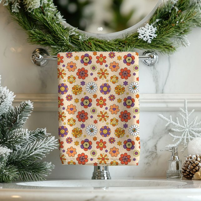 Groovy Bath Towel 70s Boho Eclectic Vibe Pop (Groovy Bath Towel 70s Boho Eclectic Vibe Pop)