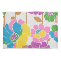 Groovy Blume Power Pillowcase