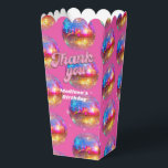 Groovy Disco Ball Birthday Party Gold Pink Glitter Geschenkschachtel<br><div class="desc">Do you love the 80s dancing disco ball? The 70s disco ball? Look at our Groovy Disco Ball Birthday Party Gold Pink Glitter Favor Boxes! Celebrate in style with our vibrant birthday disco ball hot pink favor boxes featuring a colorful gold mirror disco ball and dazzling typography with a digital...</div>