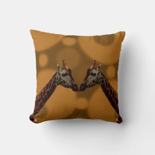 Groovy Giraffes Reversible Cushion Kissen
