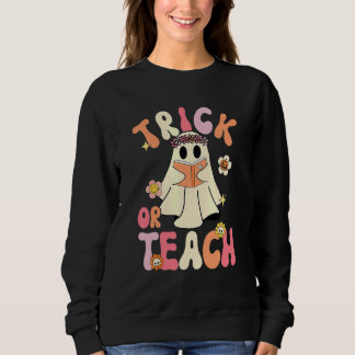 Groovy Halloween Trick Or Teach Retro Floral Geist Sweatshirt