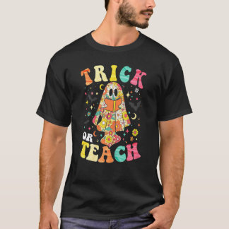 Groovy Halloween Trick Or Teach Retro Floral Geist T-Shirt
