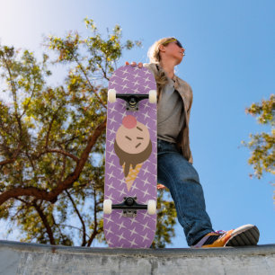 Groovy Ice Cream Muster Lila Skateboard
