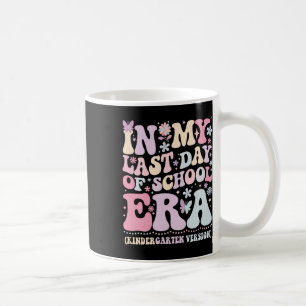 Groovy in meiner letzten Schultag-Ära Kindergarten Kaffeetasse