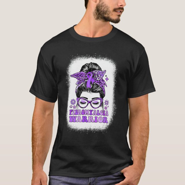 Groovy Messy Bun Women Purple Ribbon Fibromyalgia  T-Shirt (Vorderseite)