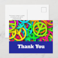 Groovy Peace signalisiert Regenbogenmuster