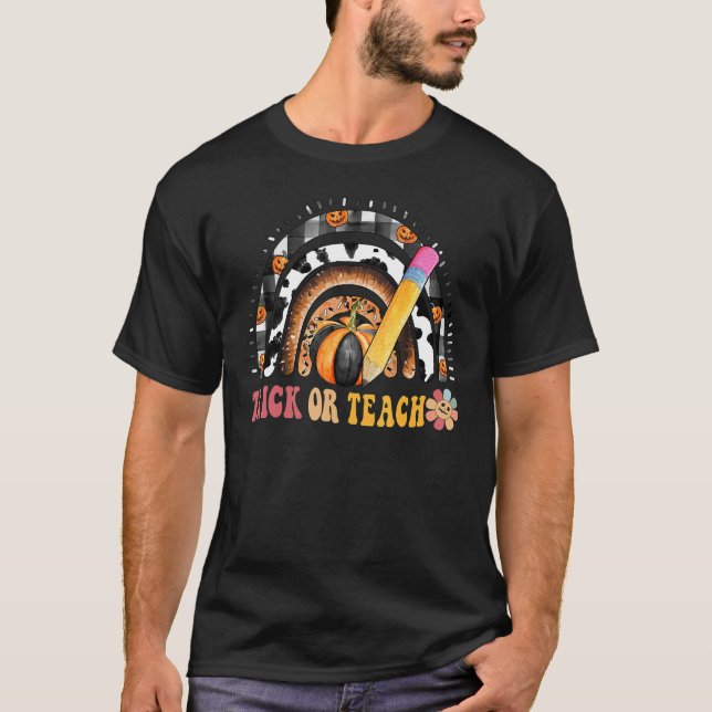 Groovy Rainbow Halloween Costume For Teacher Trick T-Shirt (Vorderseite)