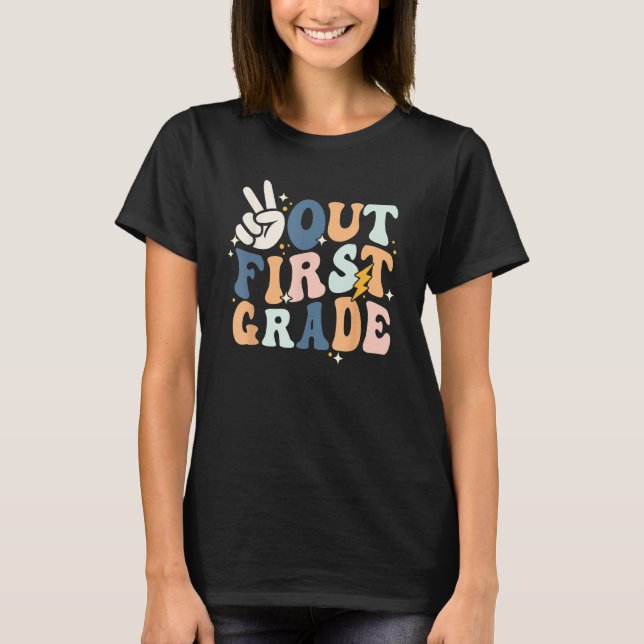 Groovy Retro Happy Last Day Of School Peace Out Fi T-Shirt (Vorderseite)