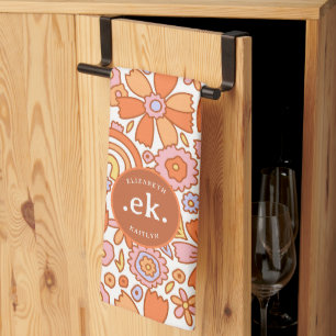 Groovy Retro Orange Florals Monogram Geschirrtuch