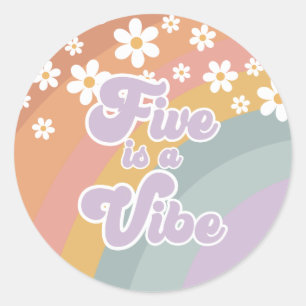 Groovy Retro Regenbogen Five ist eine Stimmung Runder Aufkleber