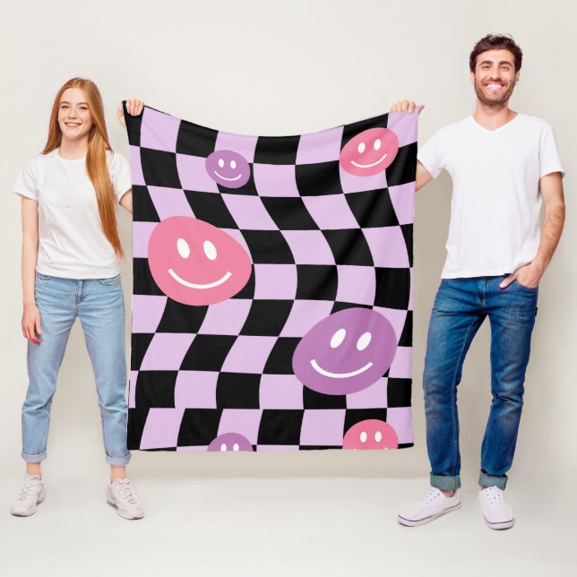 Groovy Retro Smiley Checkerboard, Y2K 90s Fleecedecke (Beispiel)