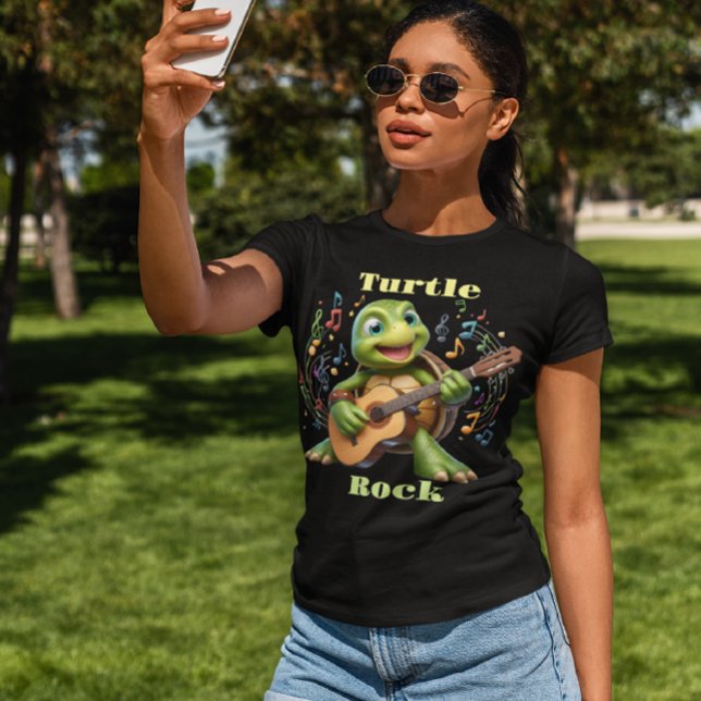 Groovy Serenading Turtle Jamming Out T-Shirt (Von Creator hochgeladen)