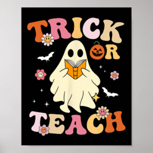 Groovy Teacher Halloween Trick oder lehren Retro F Poster