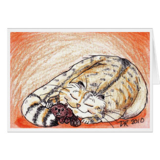 Gros câlins somnolents de Kitty