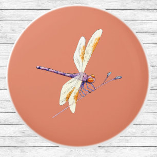 Großartiger Dragonfly auf dem Zweig auf Terra Cot Keramikknauf