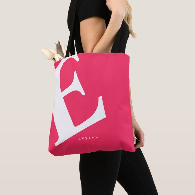 Große Anfangsphase | Moderne Typografie | Rosa Tasche (Von Nahem)