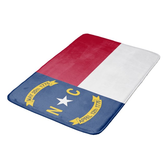 Große Badematte mit Flagge von North Carolina, USA (Schrägansicht)