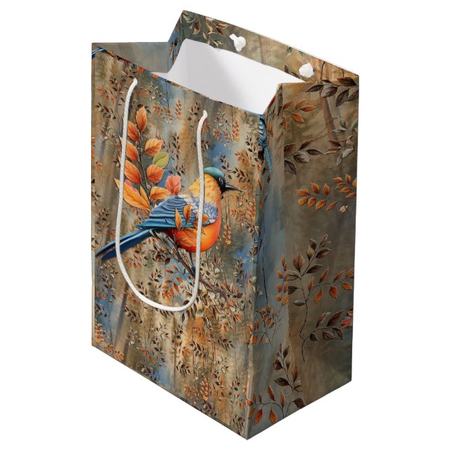 Große Bäume, Herbstblätter & Bluebirds. Mittlere Geschenktüte (Vorderseite Schrägansicht)