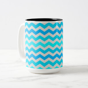 Große blaue und aquafarbene Chevron-gestreifte Tas Zweifarbige Tasse