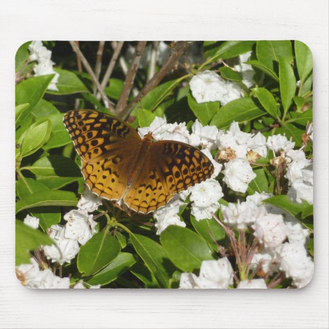 Große geschwungene Fritille auf dem Berg Laurel Mousepad (Vorne)
