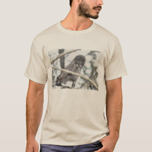 Große graue Eule mit Maus Wildlife Art T-Shirt