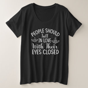 GROßE GRÖßE T-Shirt