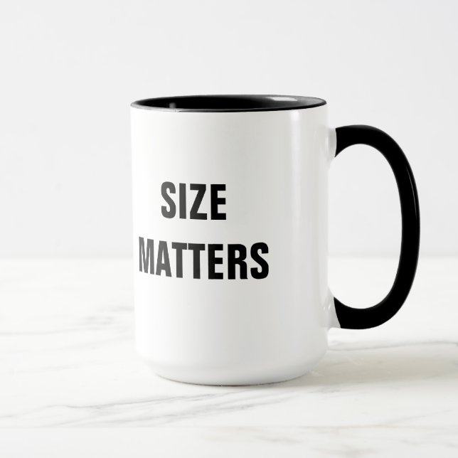 Größe ist übergroße Kaffee-Tasse von Bedeutung Tasse (Rechts)